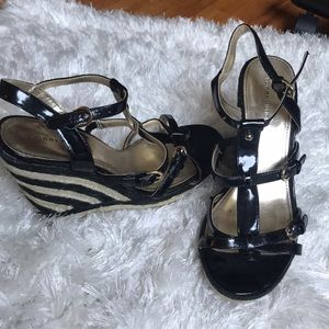 Tommy Hilfiger Wedges😱
